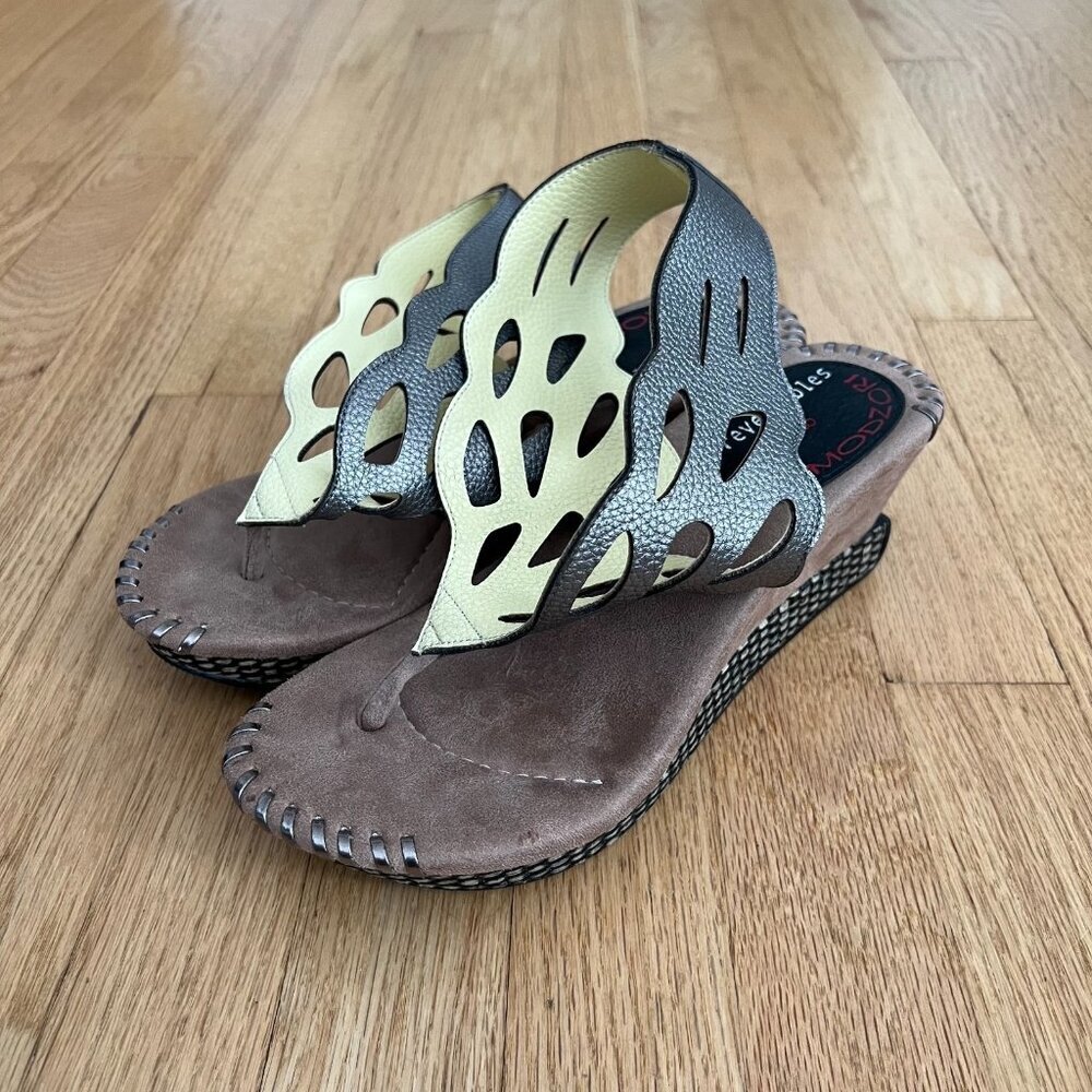 Modzori Troya 3 Butter Flip To Pewter Reversible Wedge Sandals Women's SIze 8 - Picture 2 of 9